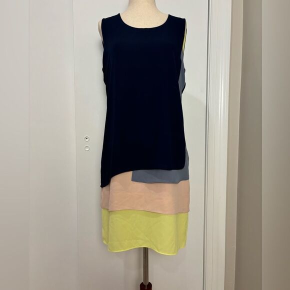 BCBGMaxAzria Dresses & Skirts - BCBG MAXAZARIA  Hayley Sleeveless Color Block Tiered Tank Mini Dress Size 4
